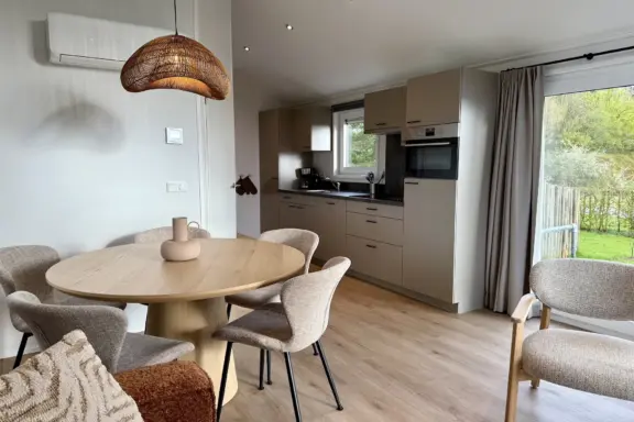 Camping t Weergors Chalet Zomereik12